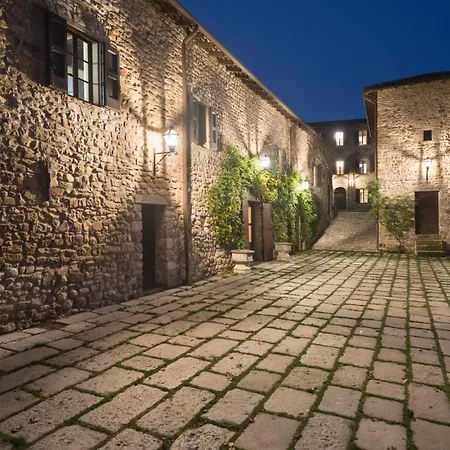 Castello Di * Viano