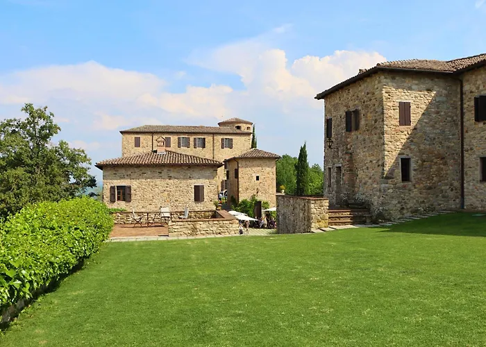 Castello Di בית חווה Viano