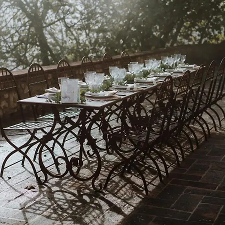 Castello Di Farm stay