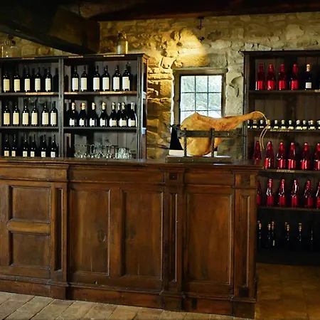 Castello Di Farm stay *