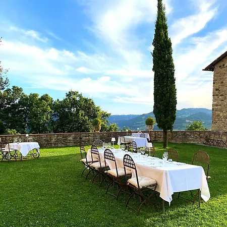 Farm stay Castello Di *