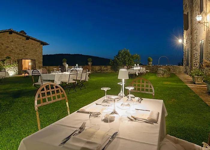 Castello Di Κατάλυμα σε φάρμα